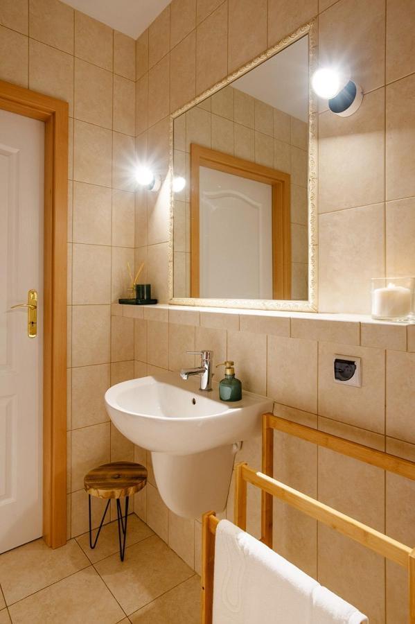 גורז'וב ווילקופולסקי Apartament Gorzow מראה חיצוני תמונה